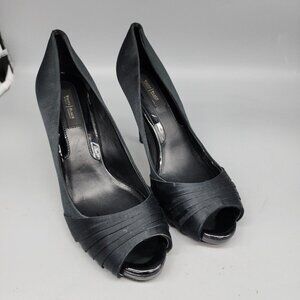 White House Black Market Black Textured Fabric 4" Stilleto Heels Shoes Pumps 9M